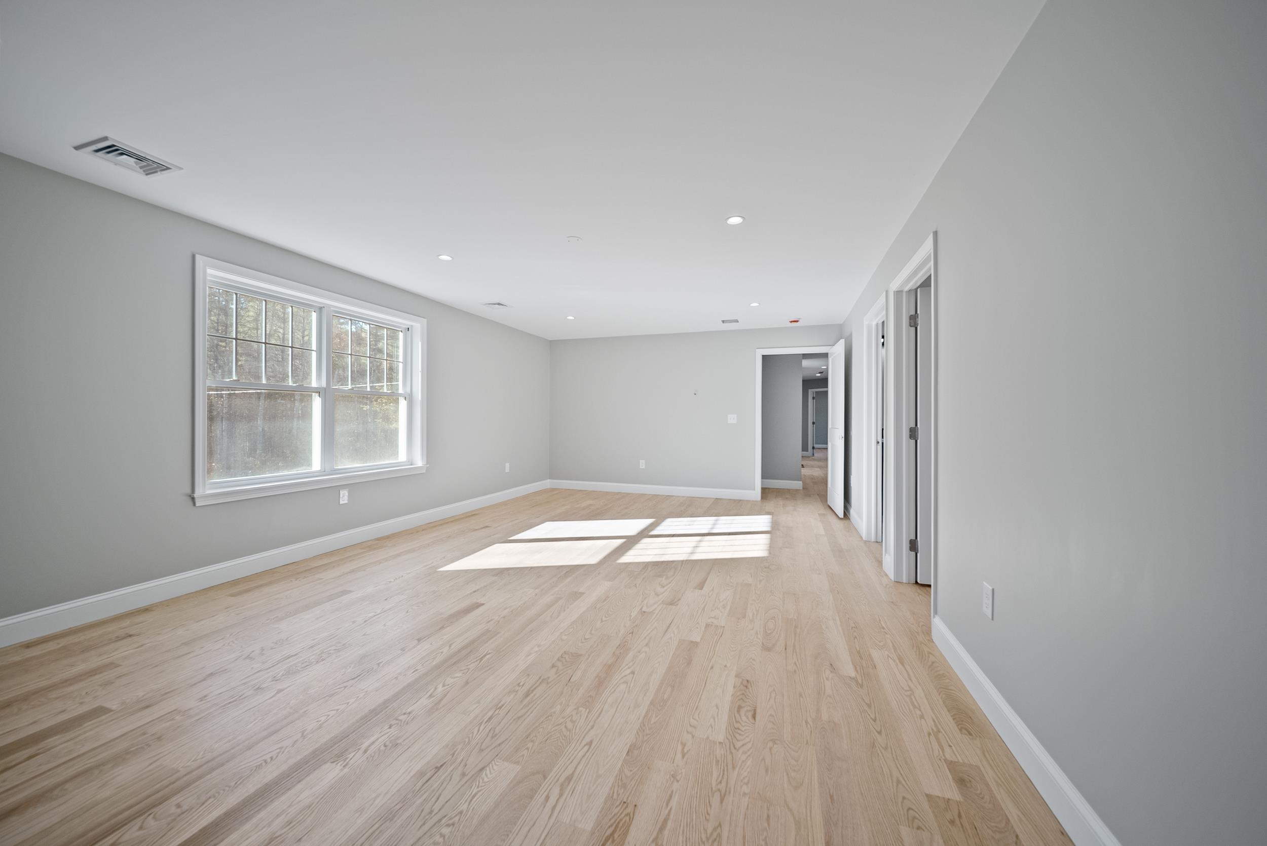 121 Hoit Road Concord, NH 03301 - Photo 29 of 59