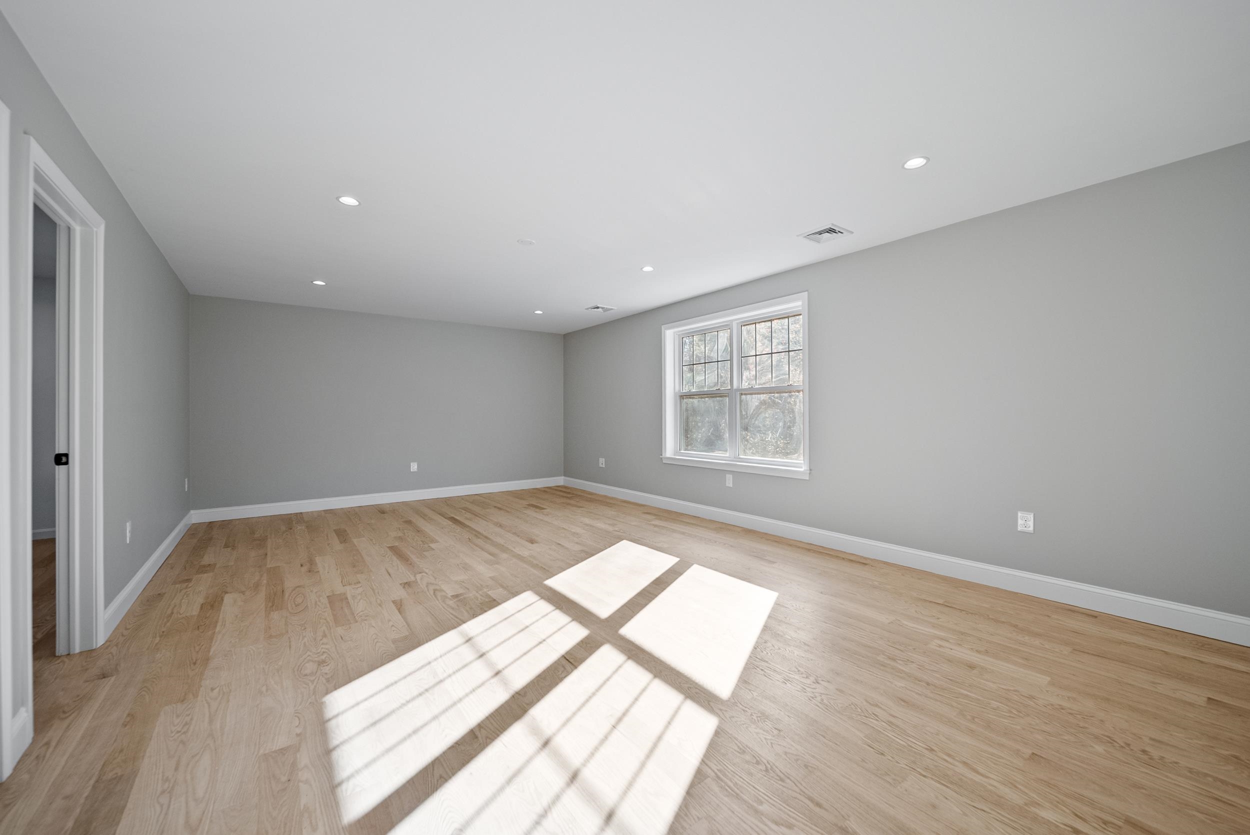 121 Hoit Road Concord, NH 03301 - Photo 34 of 59