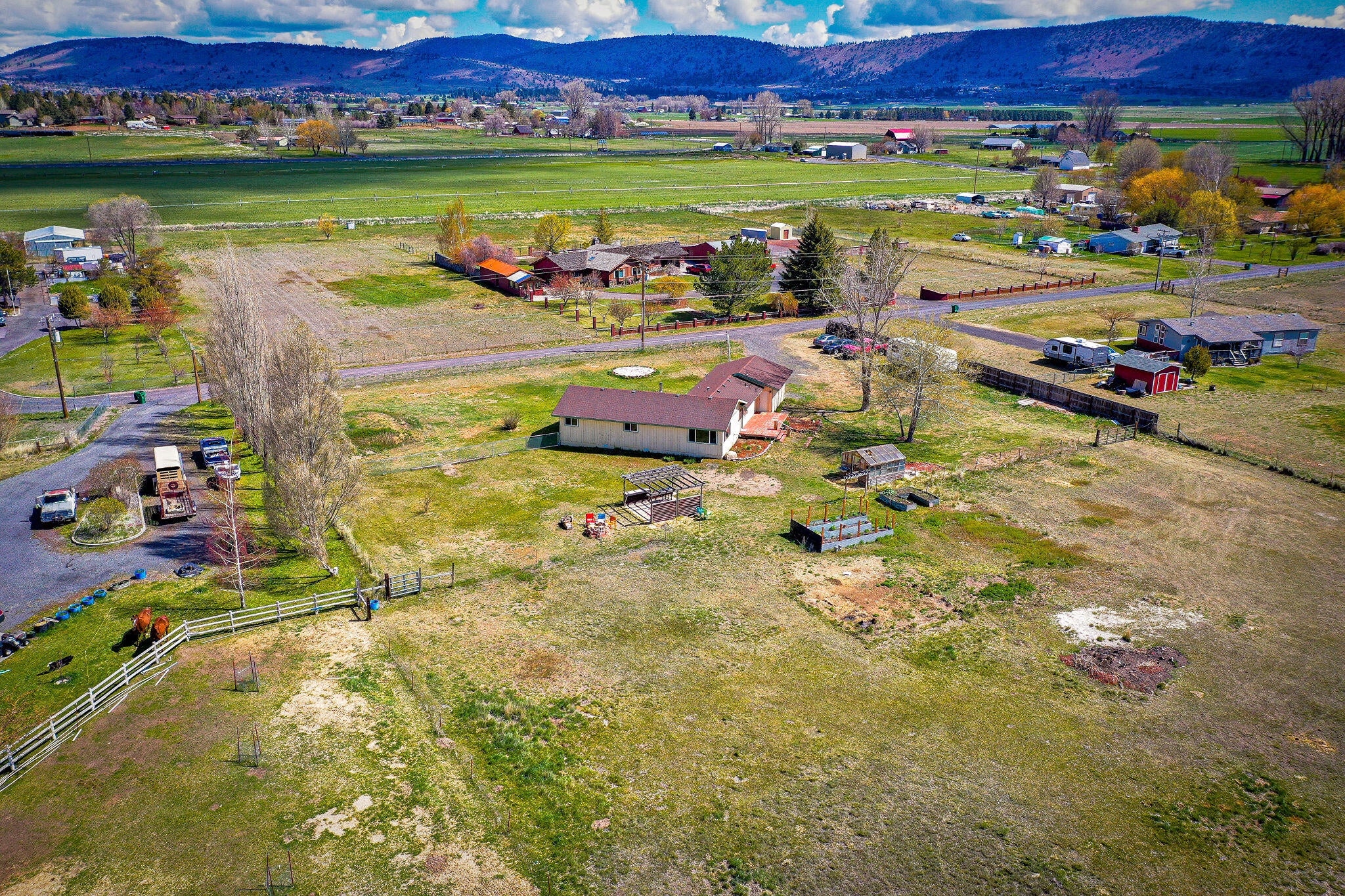 7418 Reeder Road Klamath Falls, OR 97603 - Photo 45 of 50 DJI_0937-HDR