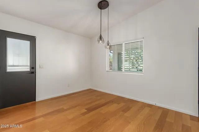 $2,650 | 1129 East McKinley Street, Phoenix, AZ 85006