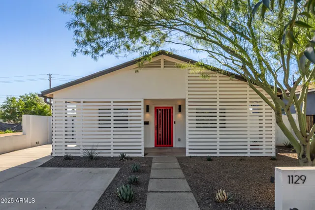 $2,650 | 1129 East McKinley Street, Phoenix, AZ 85006