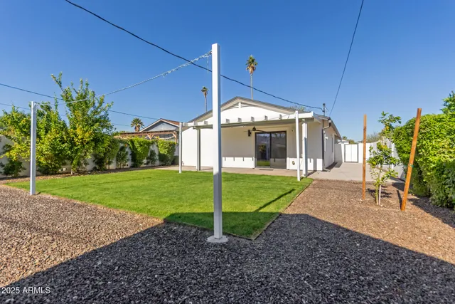 $2,650 | 1129 East McKinley Street, Phoenix, AZ 85006