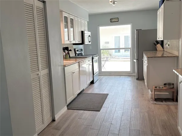 $649,000 | 273 South Havana Road, Venice, FL 34292