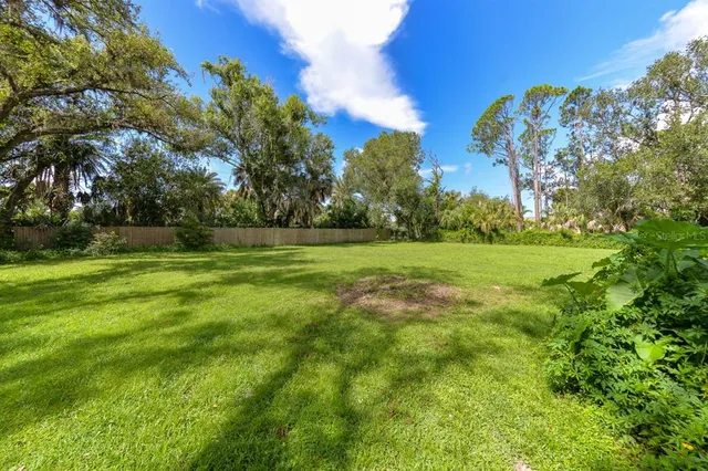 $679,000 | 273 South Havana Road, Venice, FL 34292