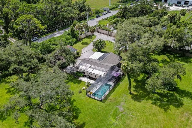 $679,000 | 273 South Havana Road, Venice, FL 34292