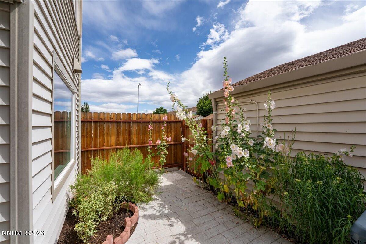 13890 Lear Boulevard Reno, NV 89506 - Photo 7 of 30 07-13890 Lear Blvd Reno NV 89506 (7 of 3