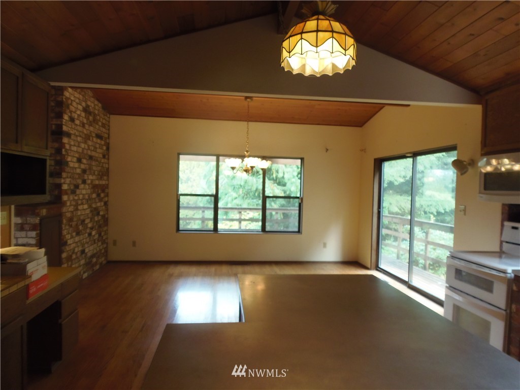6820 Mero Road Snohomish, WA 98290 - Photo 9 of 19 Gallery Image 9