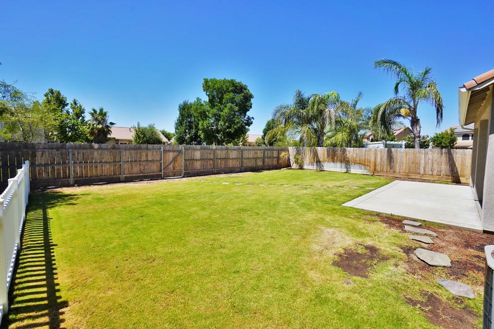 1269 Paradise Loop Lemoore, CA 93245 - Photo 54 of 58 Gallery Image 54