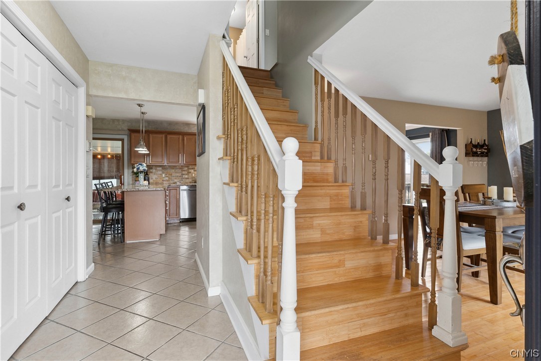 4906 Bear Road Clay, NY 13088 - Photo 3 of 38