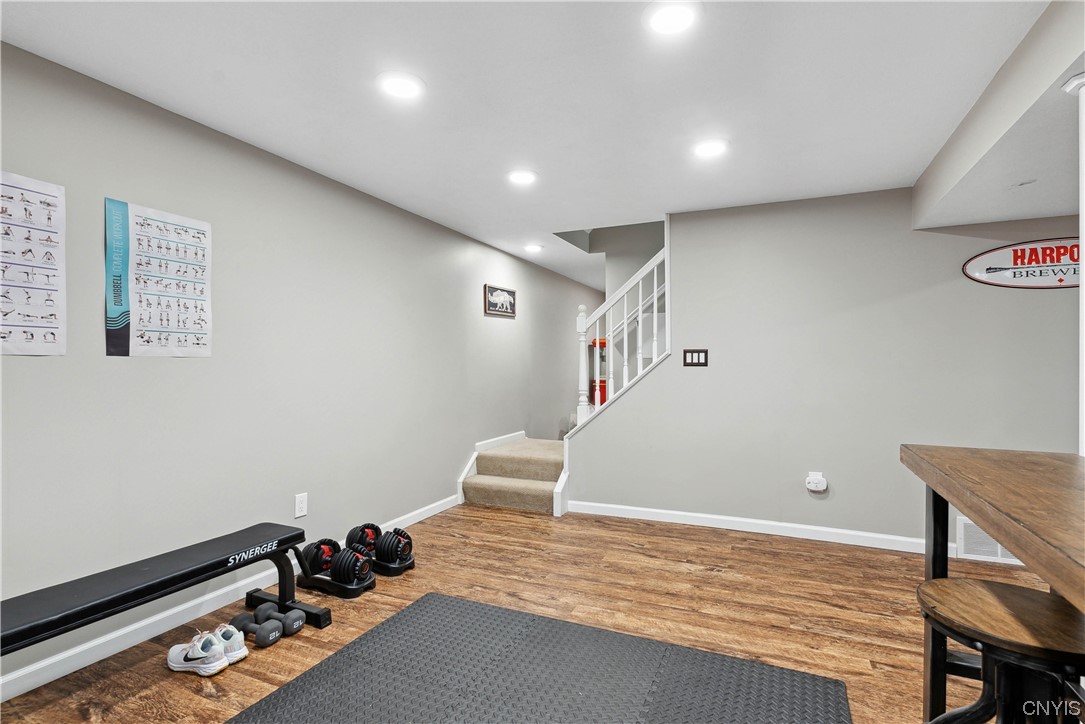 4906 Bear Road Clay, NY 13088 - Photo 31 of 38