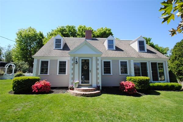 52 Gilson Road Scituate, MA 02066 - Photo 1 of 25 Gallery Image 1