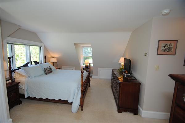 52 Gilson Road Scituate, MA 02066 - Photo 14 of 25 Gallery Image 14