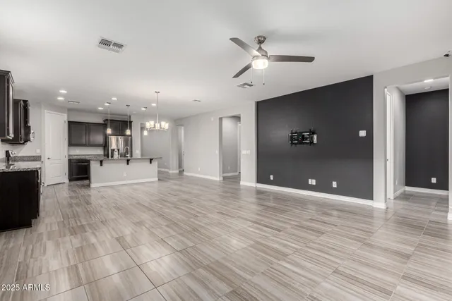 $2,550 | 10449 East Sebring Avenue, Mesa, AZ 85212