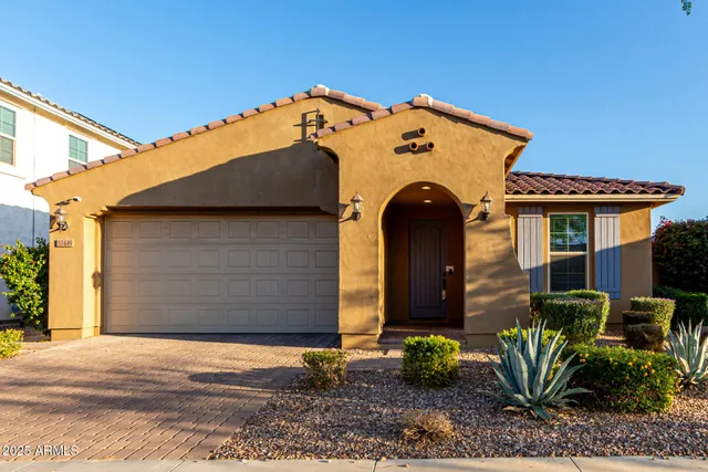 $2,550 | 10449 East Sebring Avenue, Mesa, AZ 85212