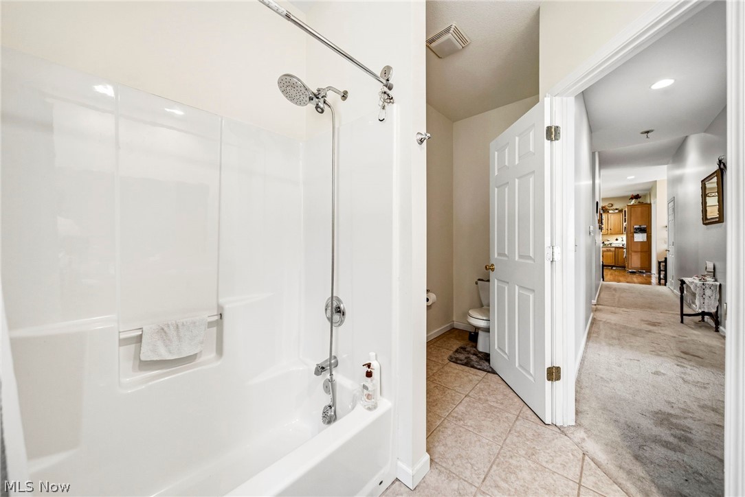 10401 Darrow Road Vermilion, OH 44089 - Photo 12 of 33