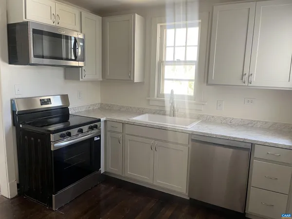 $2,500 | 1227 Blue Ridge Avenue, Crozet, VA 22932