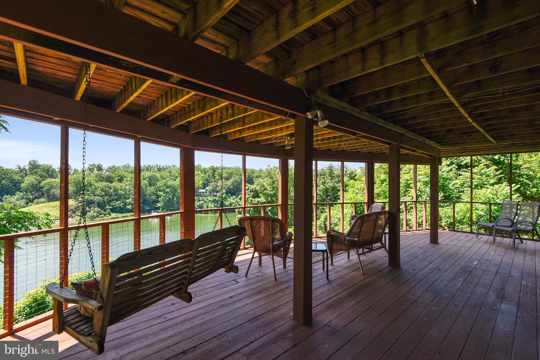 783 Robin Hood Road Annapolis, MD 21405 - Photo 50 of 78 Lower Water-side Deck