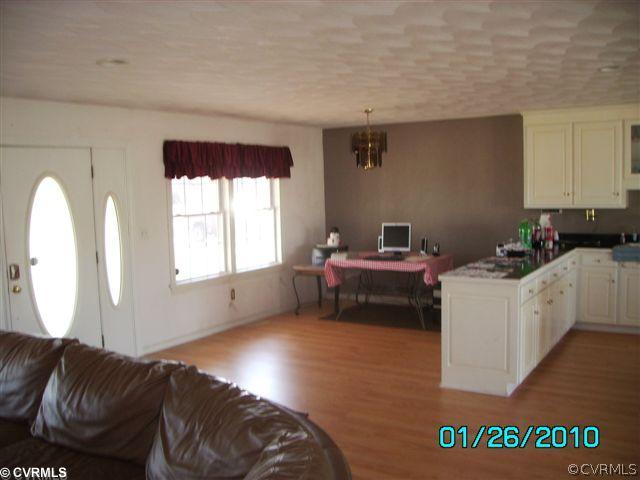 15480 Mission Church Road Ivor, VA 23866 - Photo 5 of 12 Interior Space/Layout