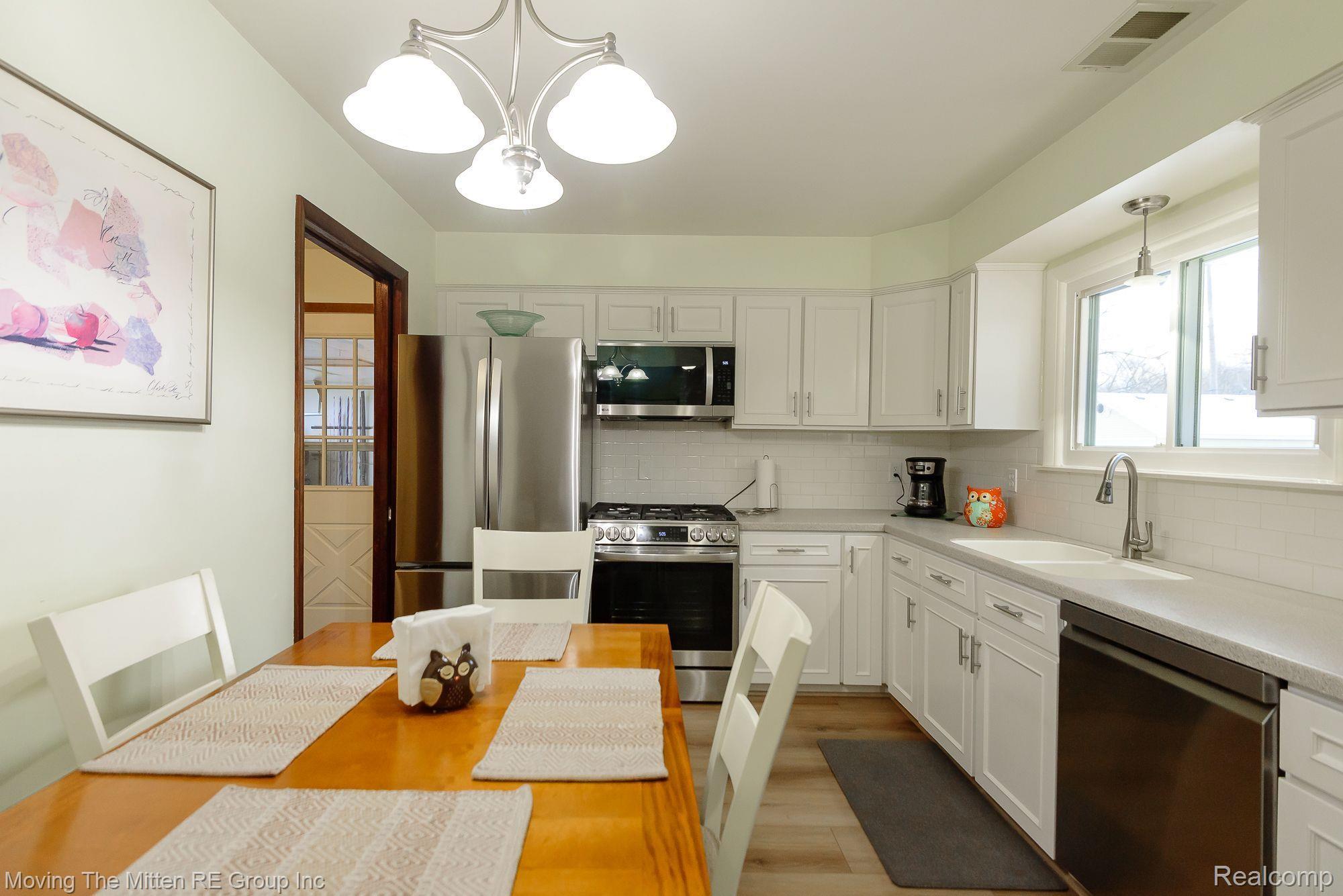 46000 Hull Road Belleville, MI 48111 - Photo 11 of 58 Gallery Image 11