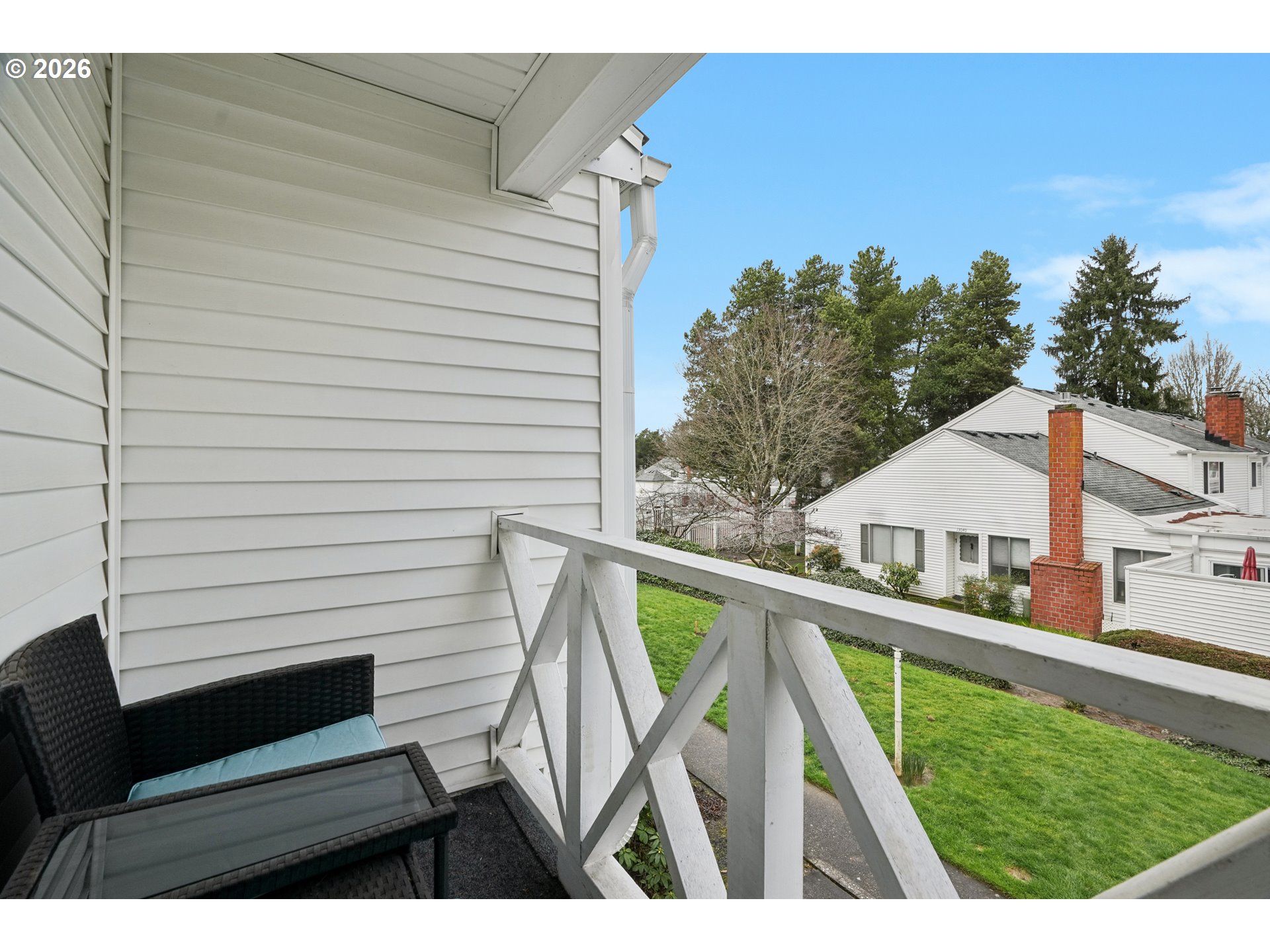 13050 Southwest 17th Street Beaverton, OR 97008 - Photo 28 of 35 a view of an outdoor seating area