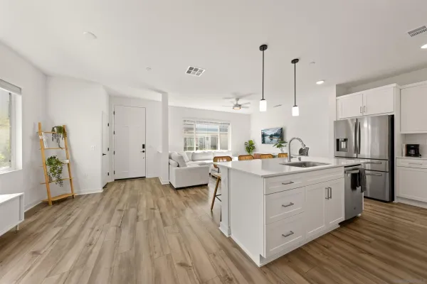 $599,000 | 35164 Grove Trail, Fallbrook, CA 92028