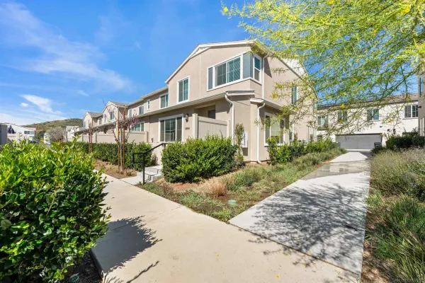 $599,000 | 35164 Grove Trail, Fallbrook, CA 92028