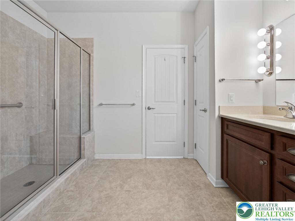 4109 Eveningstar Road Emmaus, PA 18049 - Photo 30 of 53 Primary bath with laundry access