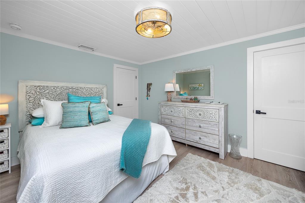 136 143rd Avenue Madeira Beach, FL 33708 - Photo 28 of 54