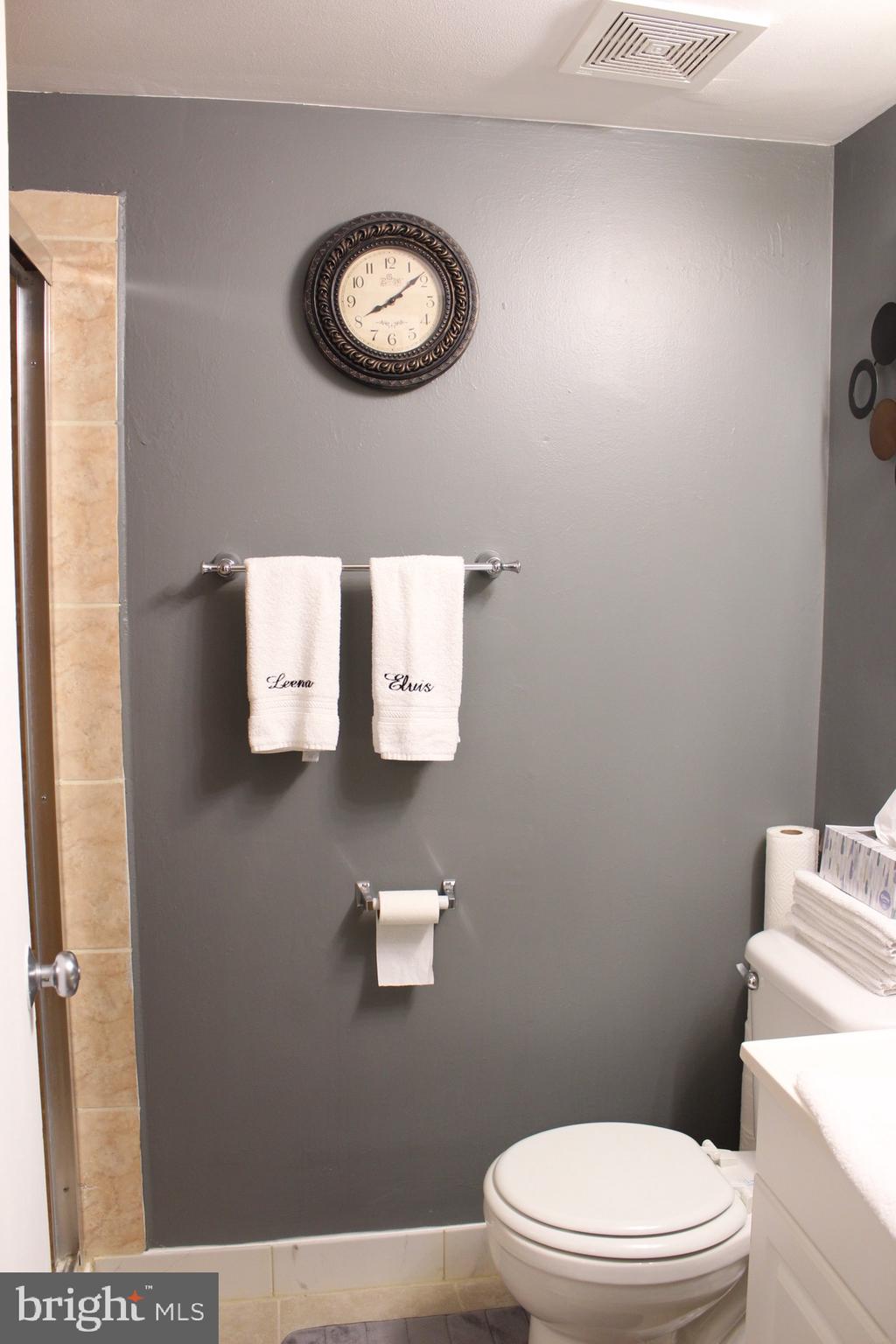 11658 Stoneview Square, Unit 1B Reston, VA 20191 - Photo 25 of 38