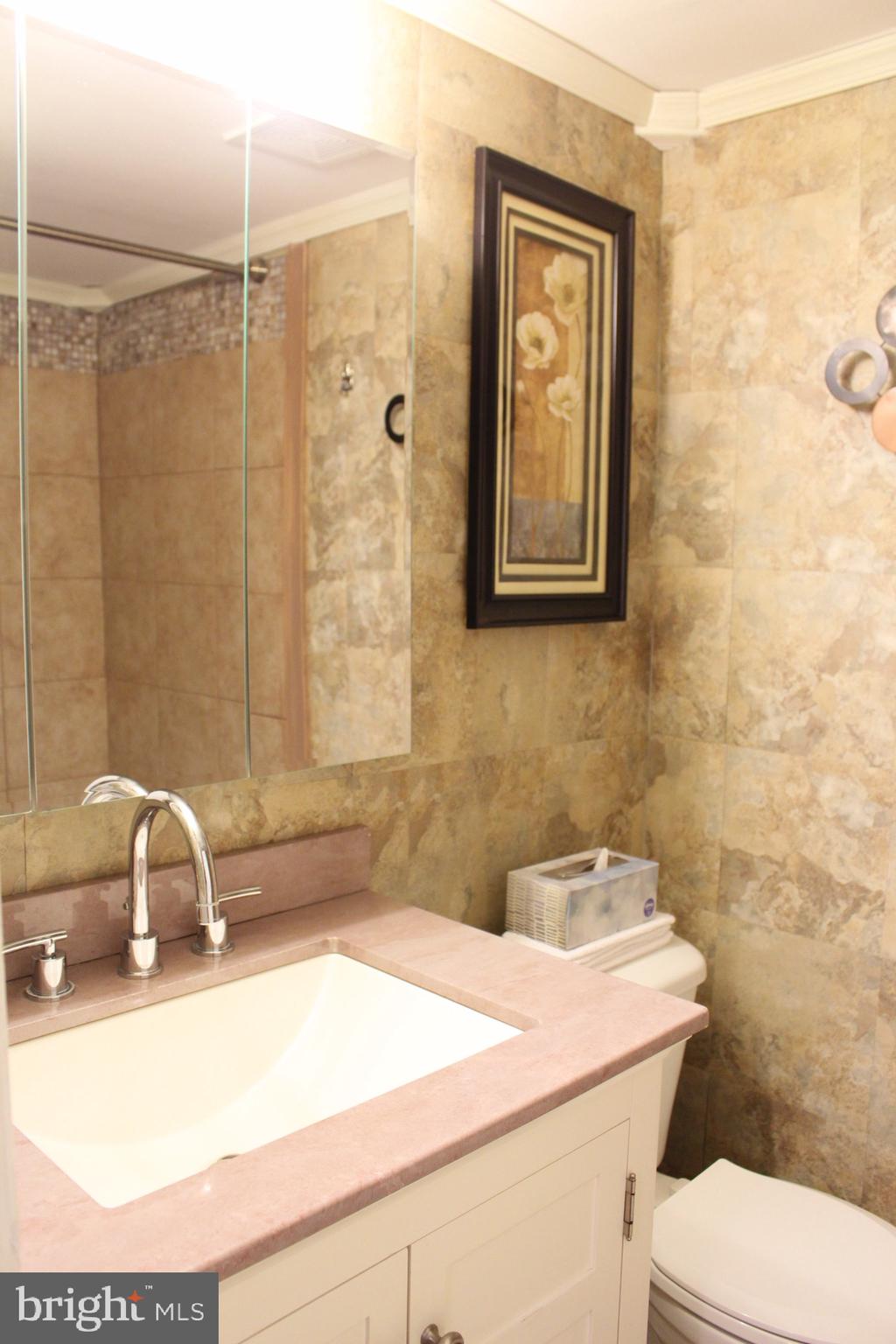 11658 Stoneview Square, Unit 1B Reston, VA 20191 - Photo 34 of 38