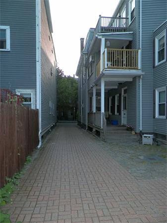 318 K Street, Unit 2 Boston, MA 02127 - Photo 19 of 20