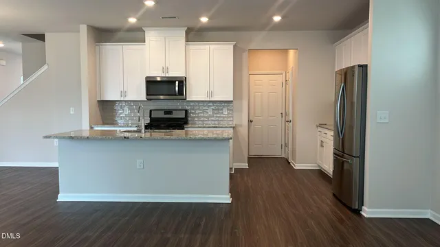 $1,850 | 128 Boone Lake Way, Fuquay-Varina, NC 27526