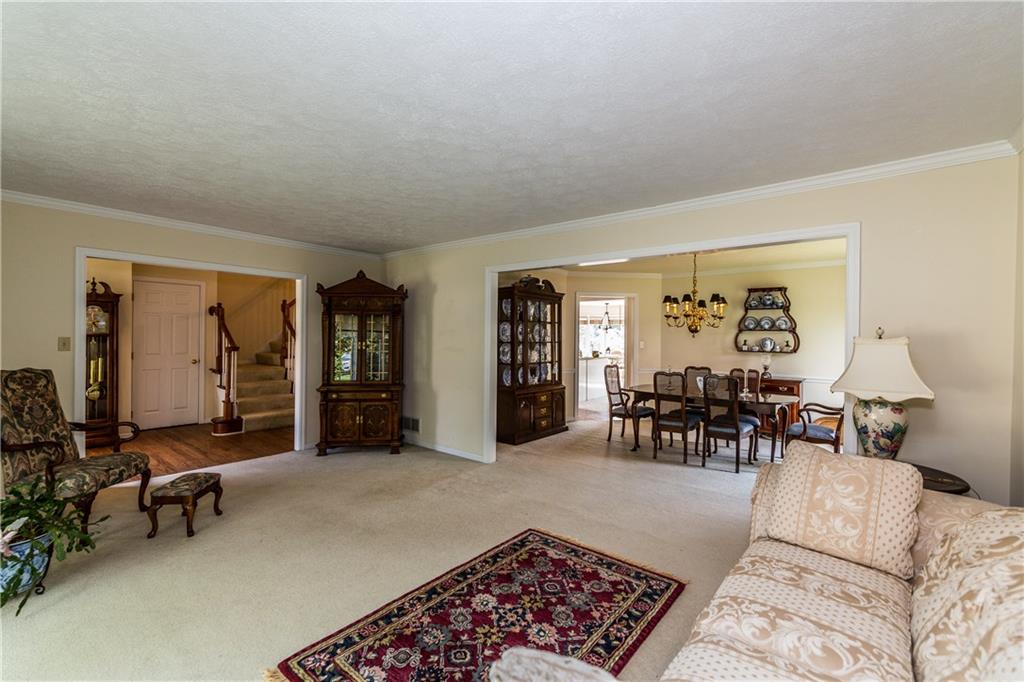 170 Shadow Ridge Drive Pittsburgh, PA 15238 - Photo 12 of 25 Gallery Image 12