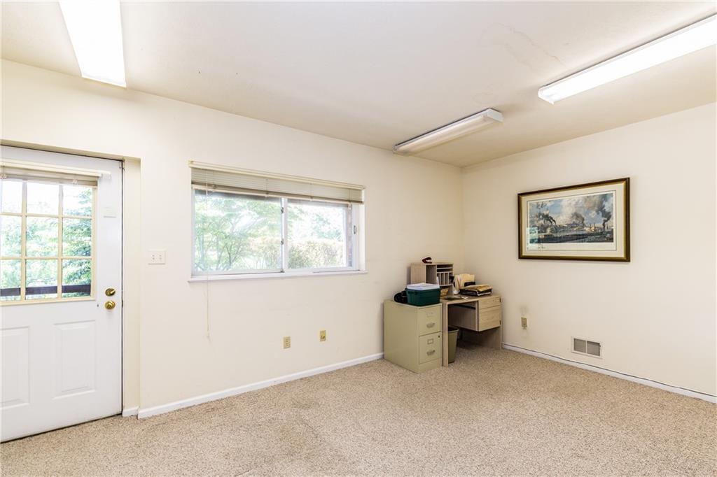 170 Shadow Ridge Drive Pittsburgh, PA 15238 - Photo 22 of 25 Gallery Image 22