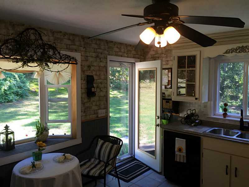 59 Bradford Road Westerly, RI 02808 - Photo 4 of 25 Kitchen.