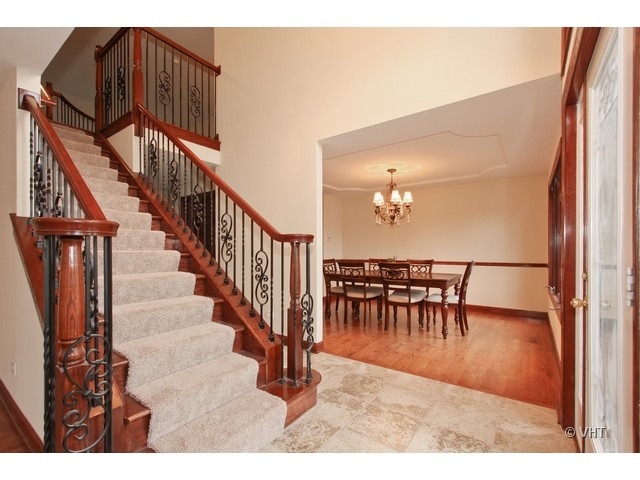 2850 Willow Road Homewood, IL 60430 - Photo 2 of 23