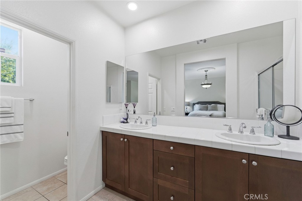 2245 Rolling River Lane, Unit 5 Simi Valley, CA 93063 - Photo 27 of 53