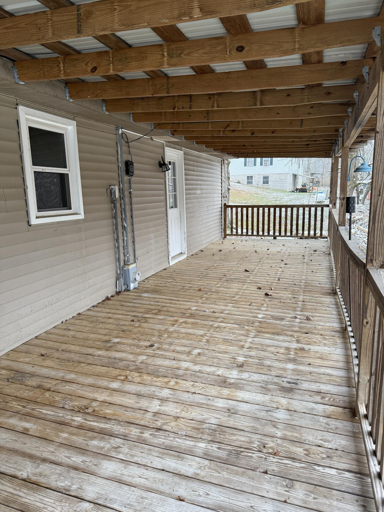 3732 Mildred Road McKee, KY 40447 - Photo 6 of 19 back deck