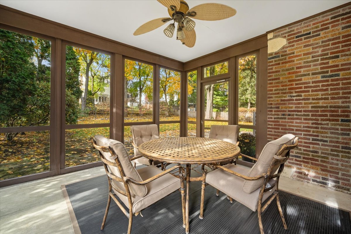 312 Sterling Road Kenilworth, IL 60043 - Photo 14 of 51 a dining room with furniture and window