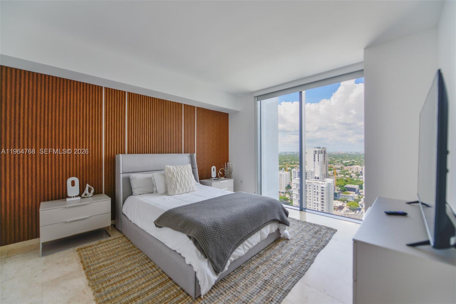 88 Southwest 7th Street, Unit 2204 Miami, FL 33130 - Photo 21 of 63