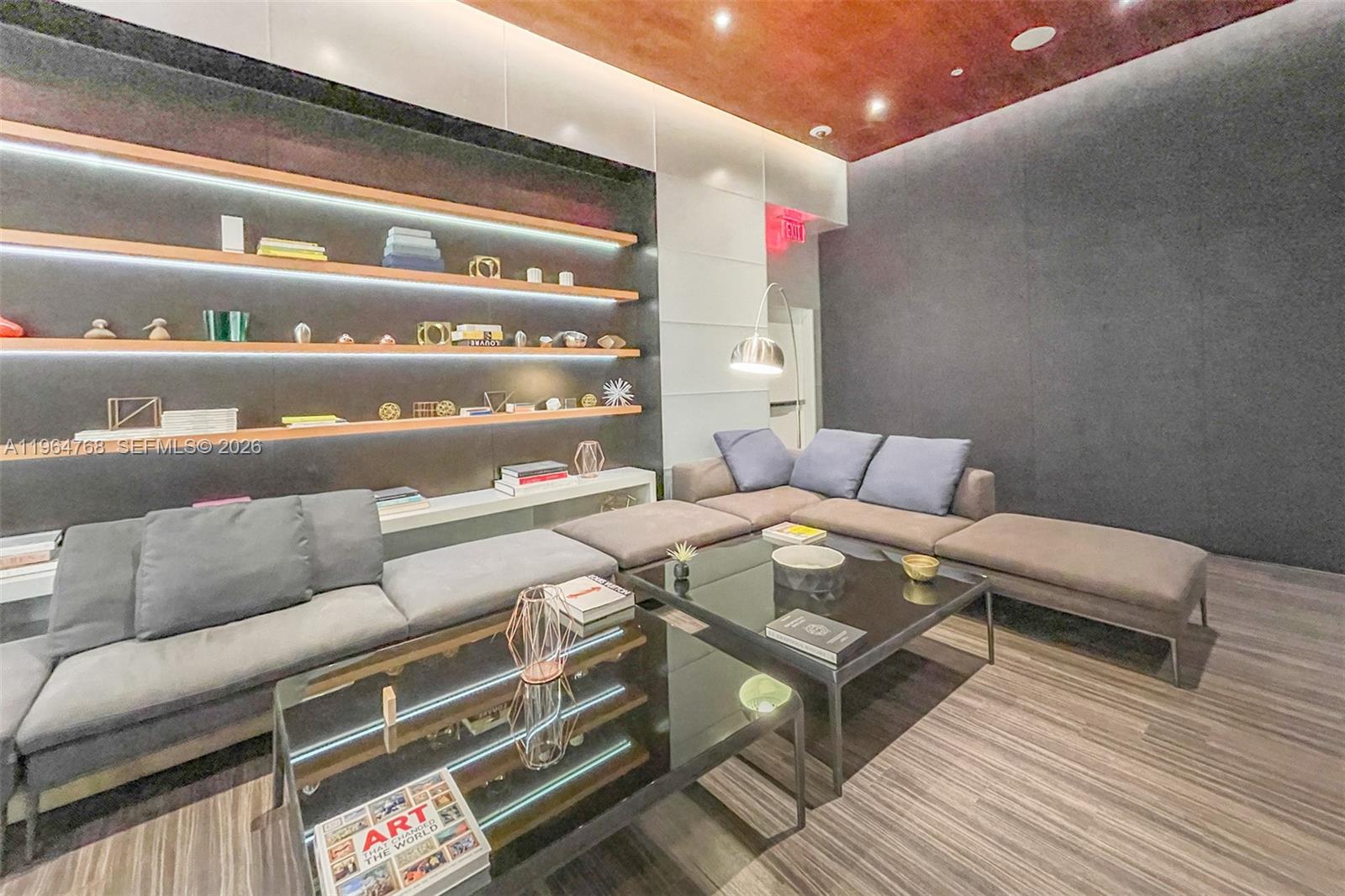 88 Southwest 7th Street, Unit 2204 Miami, FL 33130 - Photo 54 of 63