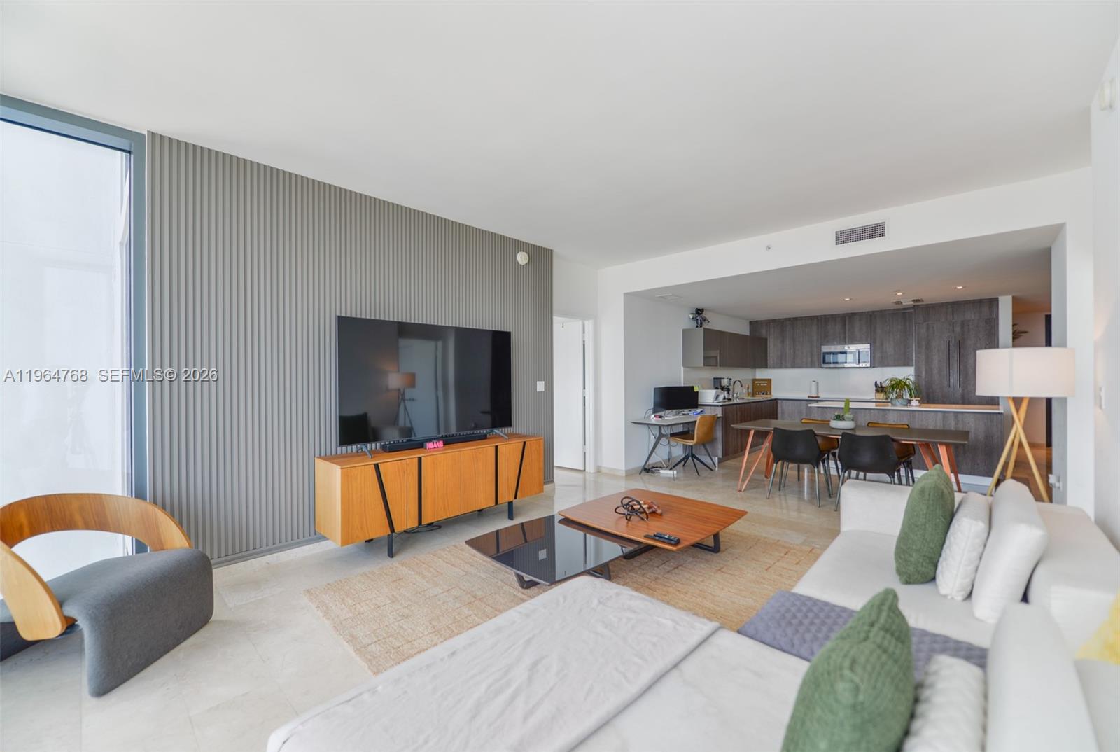 88 Southwest 7th Street, Unit 2204 Miami, FL 33130 - Photo 10 of 63