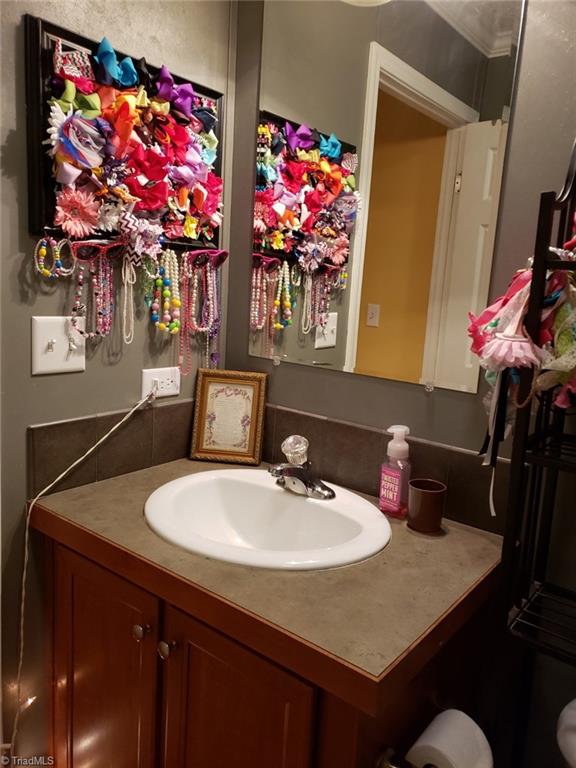7510 Lassiter Mill Road Troy, NC 27371 - Photo 6 of 25 Gallery Image 6