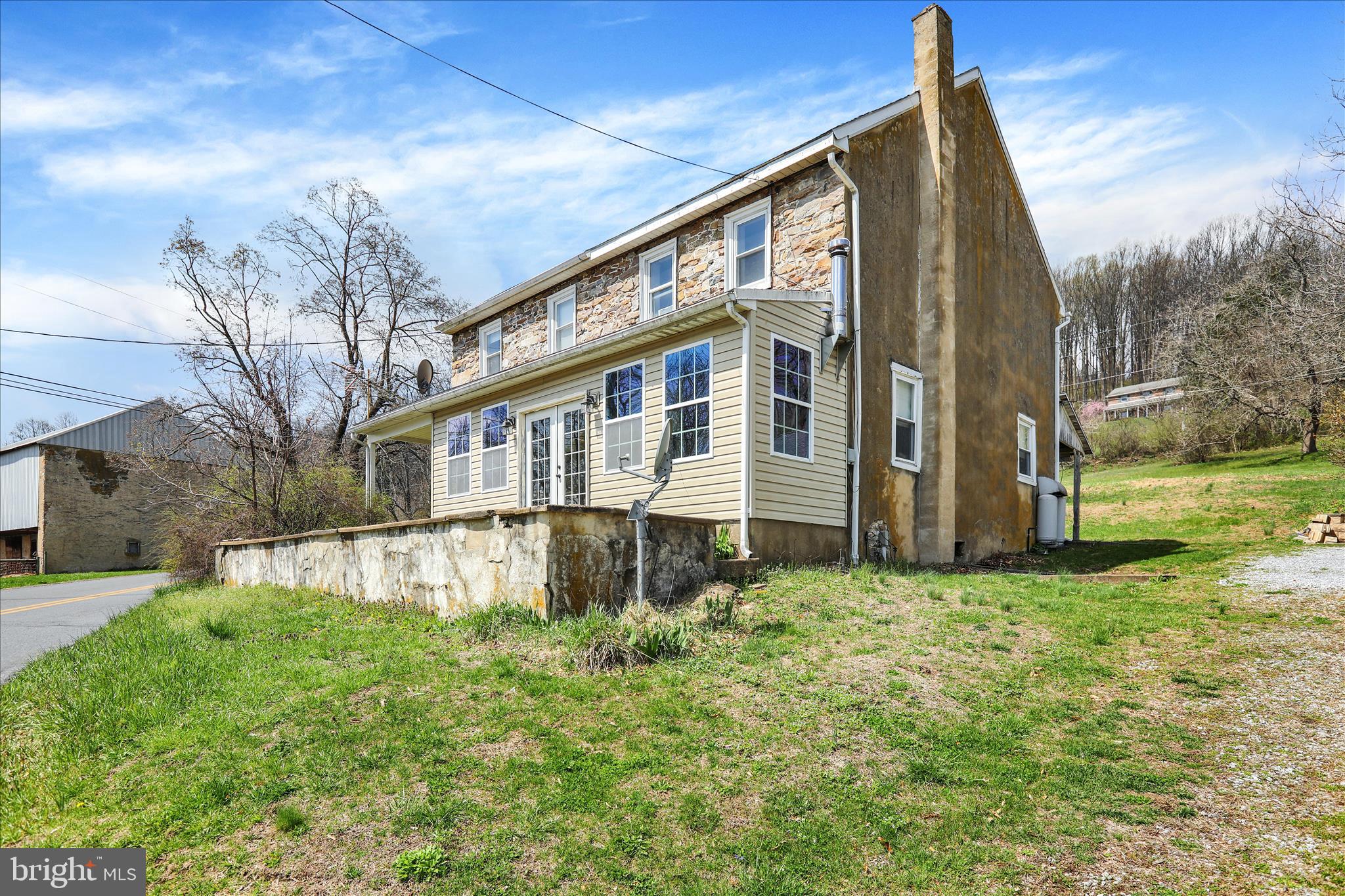 405 Oysterdale Road Boyertown, PA 19512 - Photo 8 of 44 360_4958