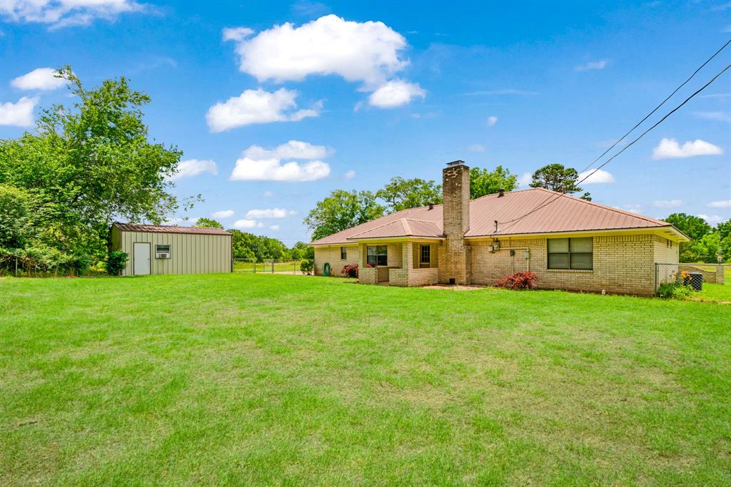 325 Key West Road Reno, TX 75462 - Photo 16 of 18