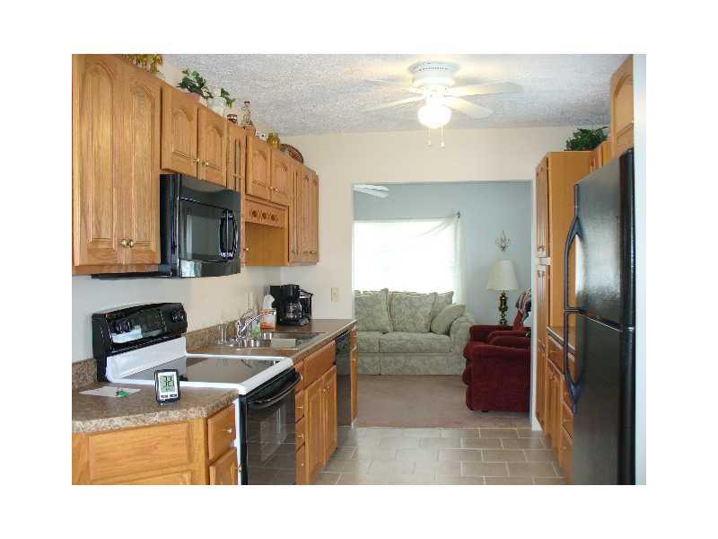 312 Carson Street Springdale, PA 15144 - Photo 2 of 23 Kitchen.