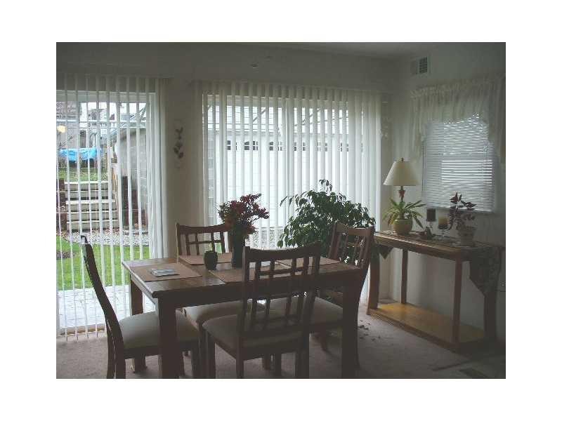 312 Carson Street Springdale, PA 15144 - Photo 4 of 23 Dining Room.