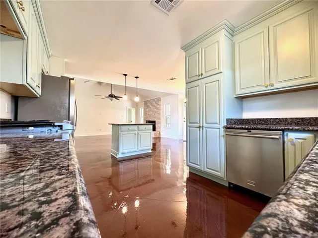 $259,900 | 2641 Long Branch Drive, Marrero, LA 70072