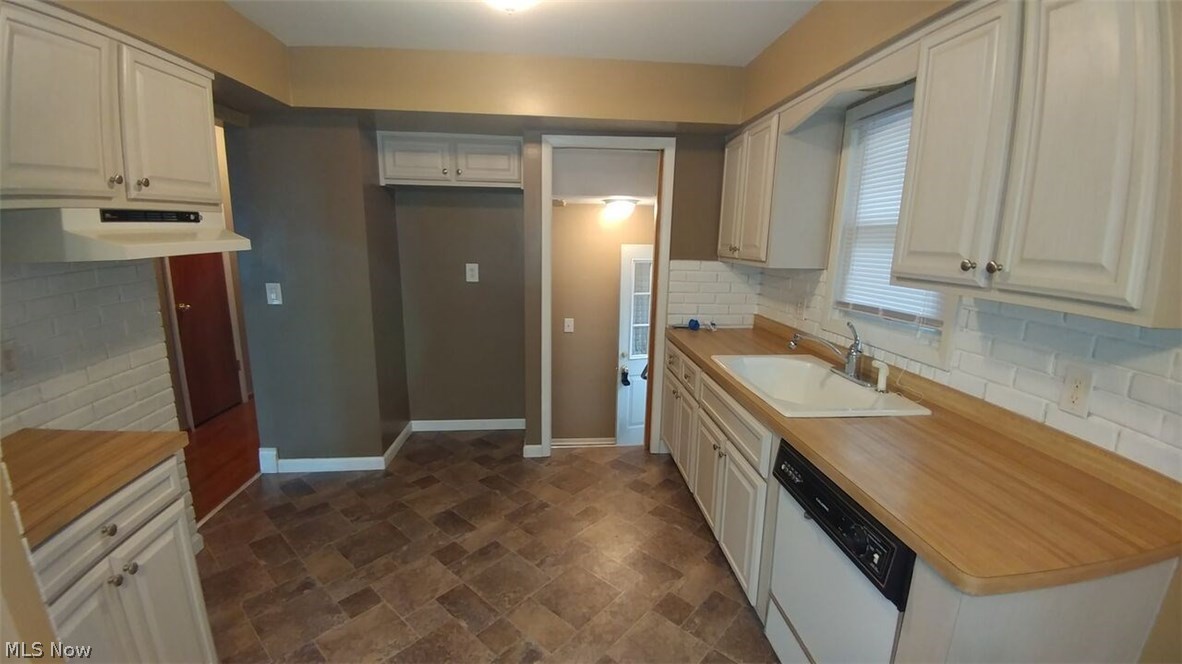 11420 Hempstead Road Garfield Heights, OH 44125 - Photo 24 of 30
