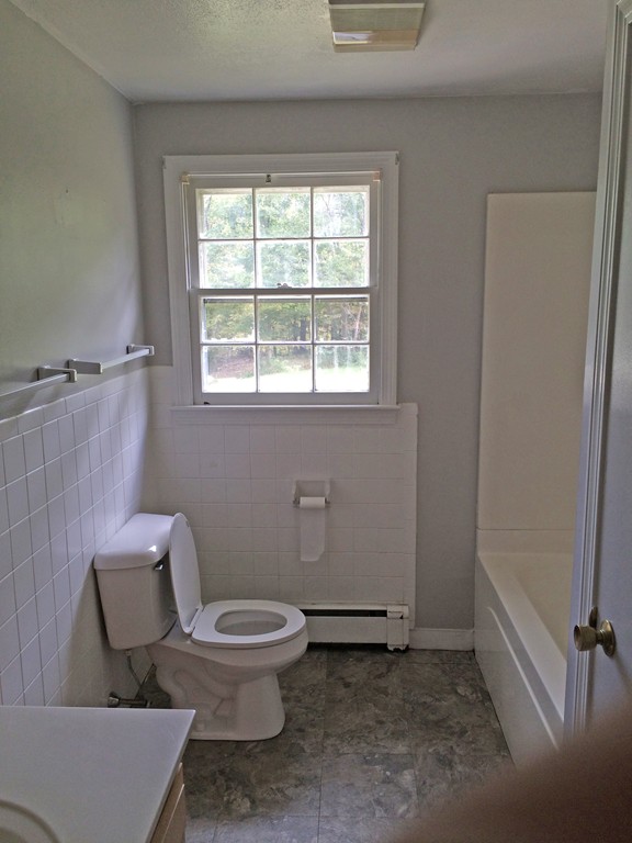 10 Old Meetinghouse Road Townsend, MA 01469 - Photo 11 of 11 Gallery Image 11